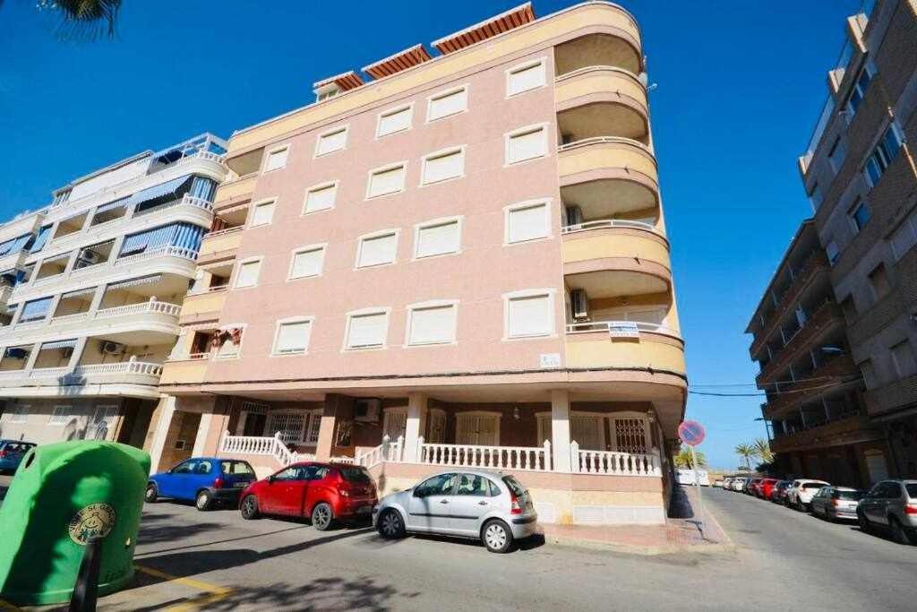 Apartamento Pink Sweet Home Torrevieja Extérieur photo