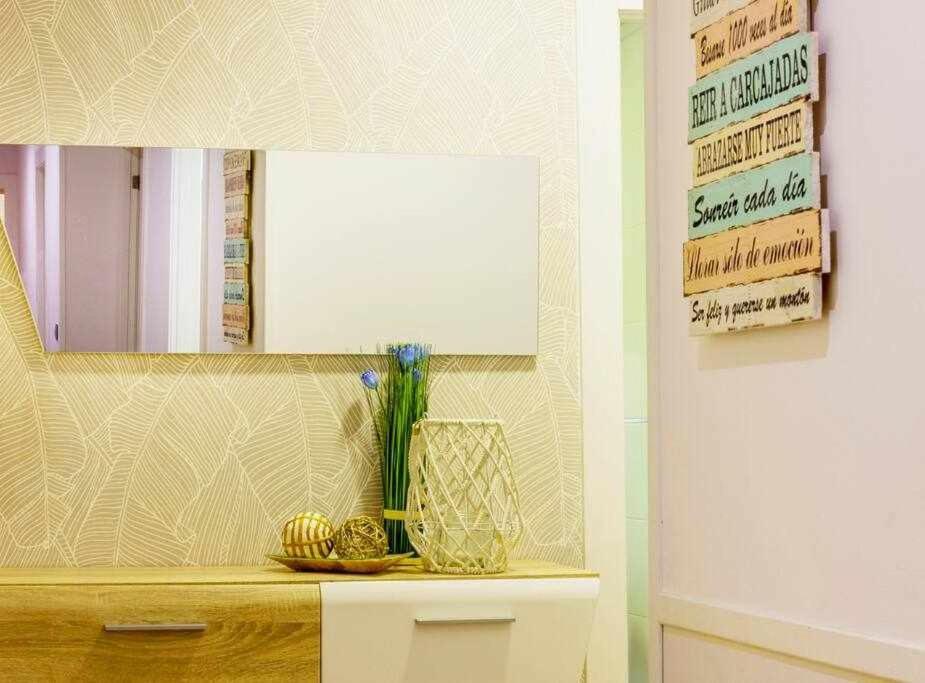 Apartamento Pink Sweet Home Torrevieja Extérieur photo