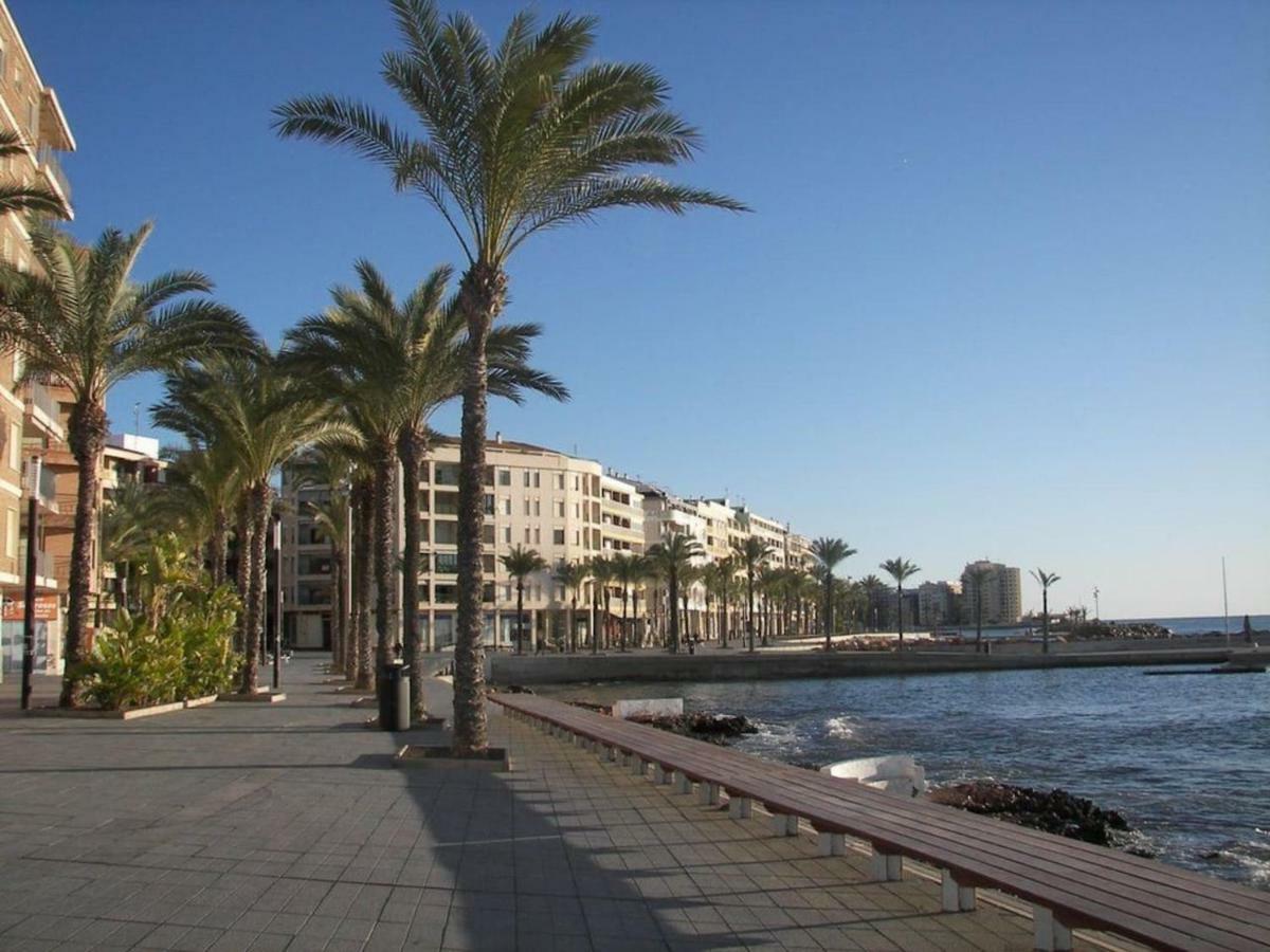 Apartamento Pink Sweet Home Torrevieja Extérieur photo