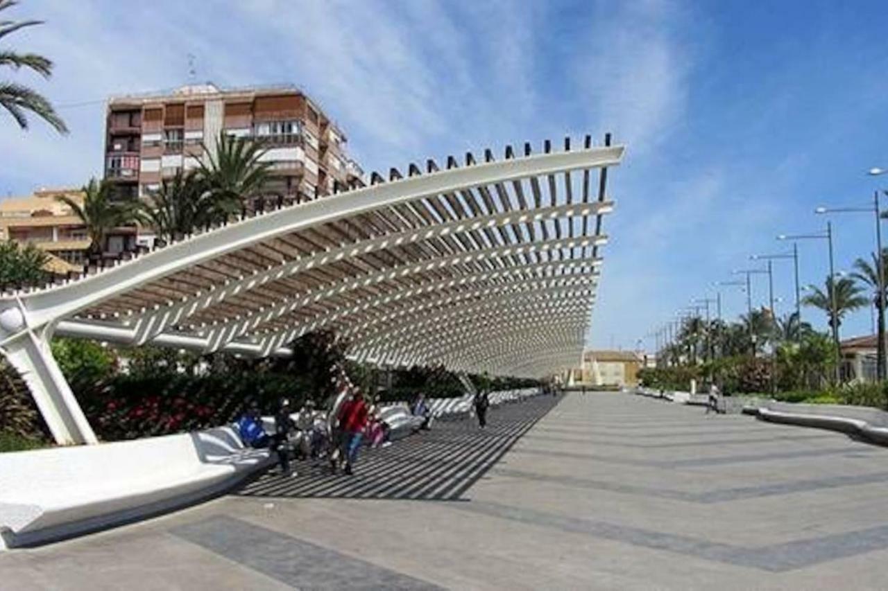 Apartamento Pink Sweet Home Torrevieja Extérieur photo